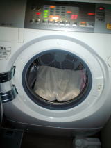 ドラム式洗濯機で洗う